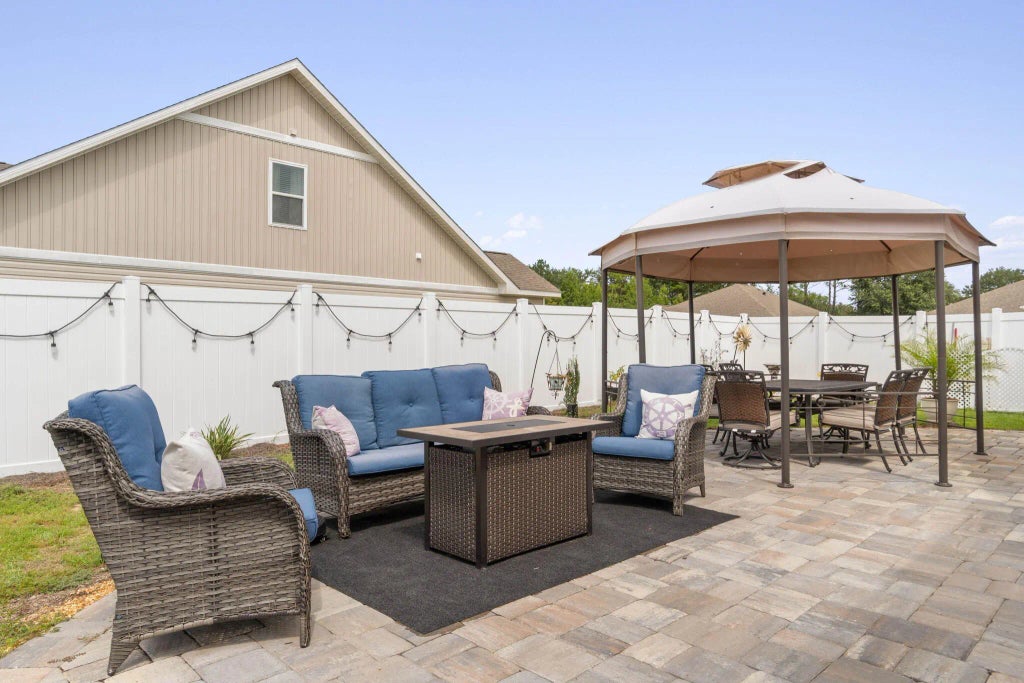 5 of 42 - 38 Silverthorn Street, Freeport, FL