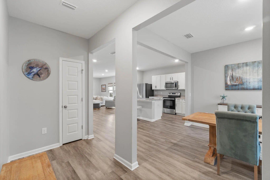 9 of 42 - 38 Silverthorn Street, Freeport, FL