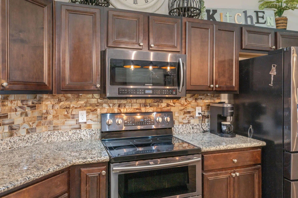 9 of 37 - 6277 Equine Drive, Crestview, FL