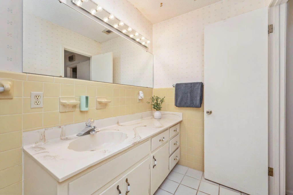 25 of 43 - 6070 W Dogwood Drive, Crestview, FL