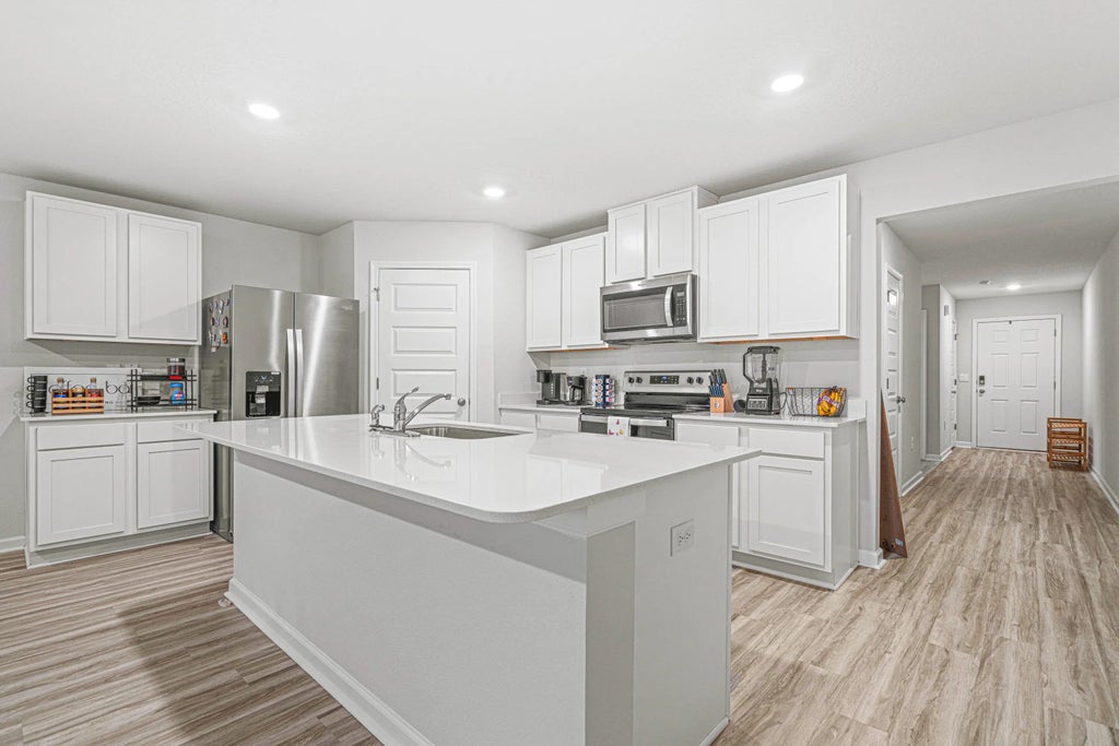 7 of 35 - 2662 Saltgrass Way, Crestview, FL
