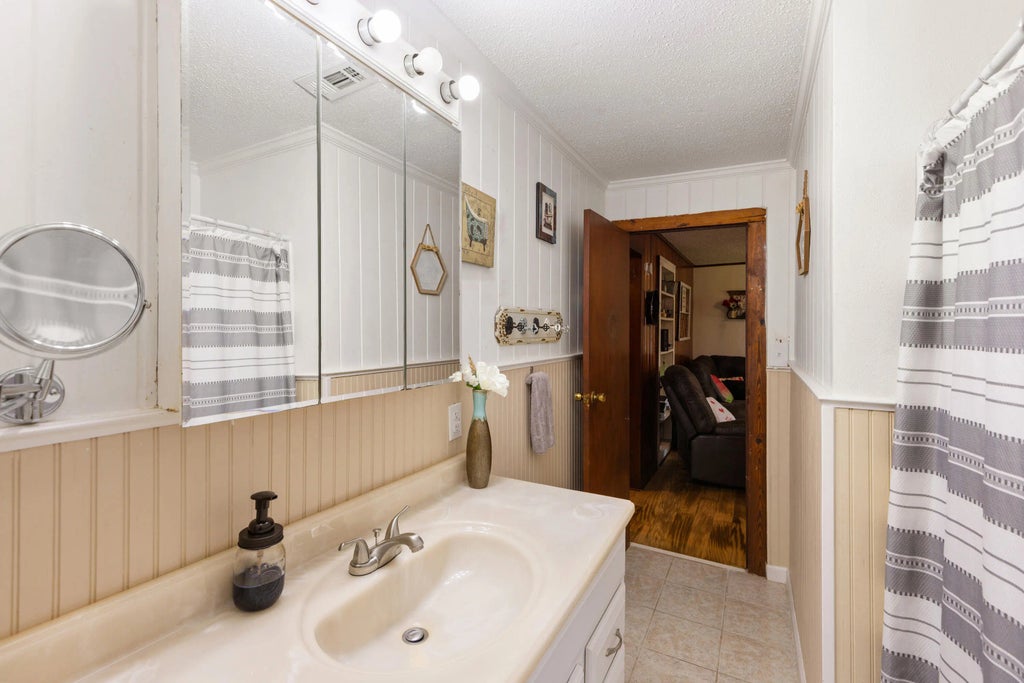 46 of 56 - 894 Williams Avenue, Crestview, FL
