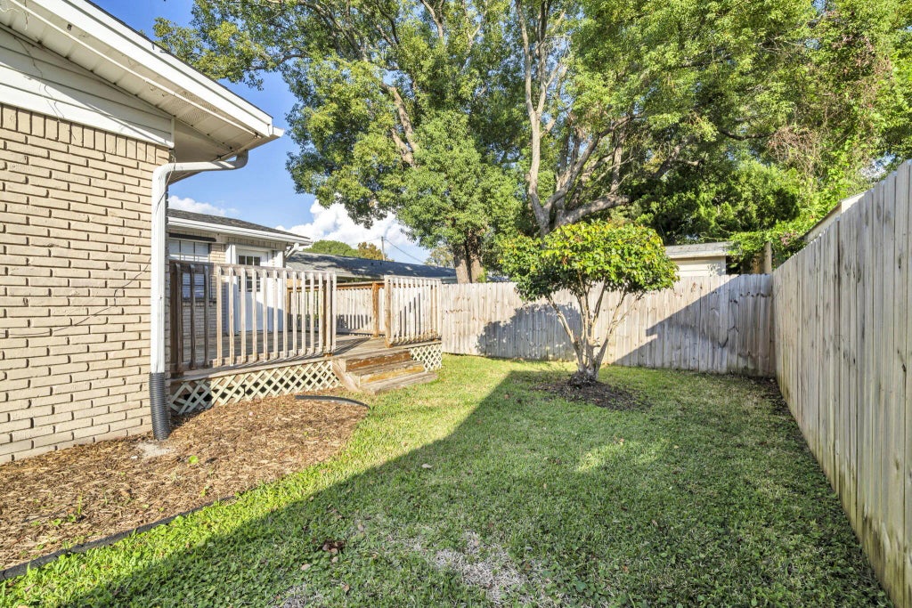 23 of 38 - 605 Sea Oats Drive, Destin, FL