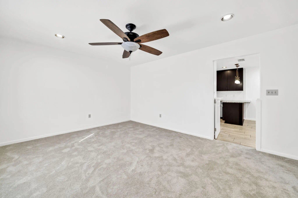 30 of 38 - 605 Sea Oats Drive, Destin, FL