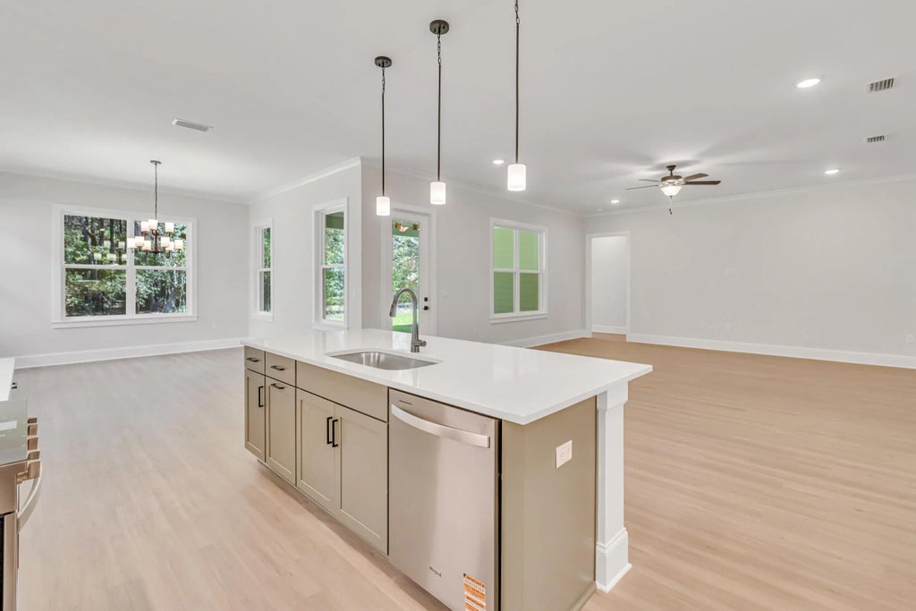 16 of 52 - 307 S J Hunter's Way Lot 79, Freeport, FL