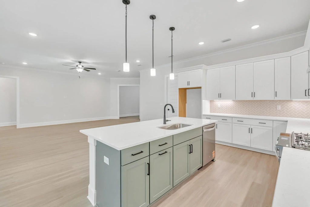 18 of 52 - 307 S J Hunter's Way Lot 79, Freeport, FL