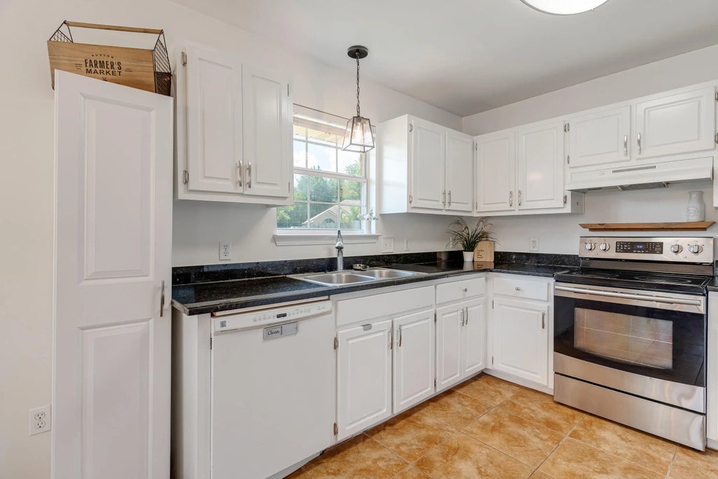 11 of 54 - 618 Risen Star Drive, Crestview, FL