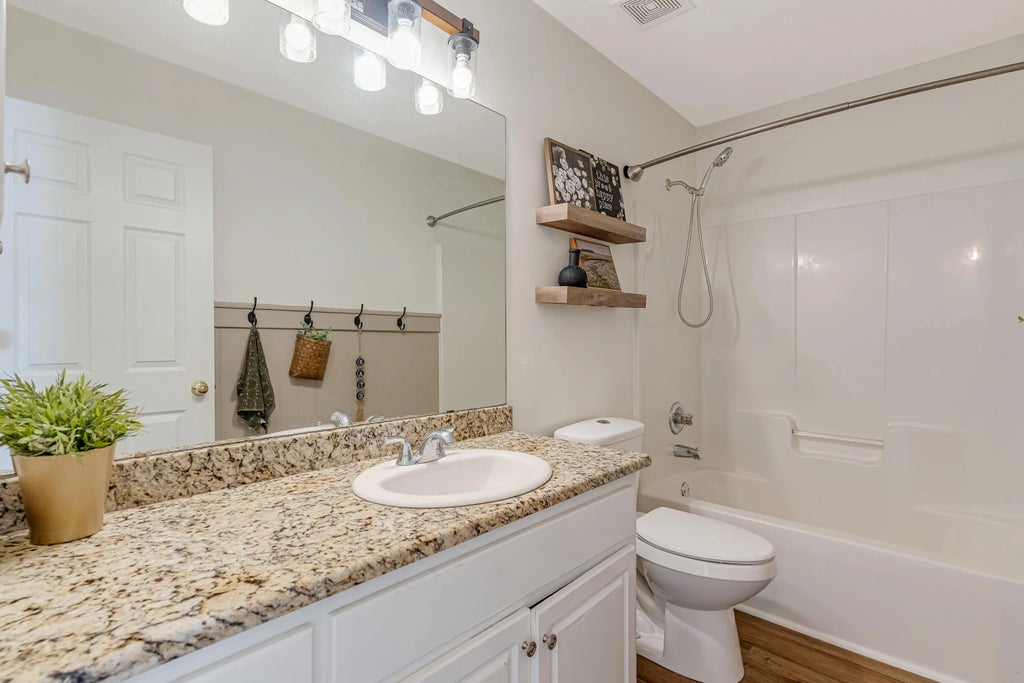 19 of 54 - 618 Risen Star Drive, Crestview, FL