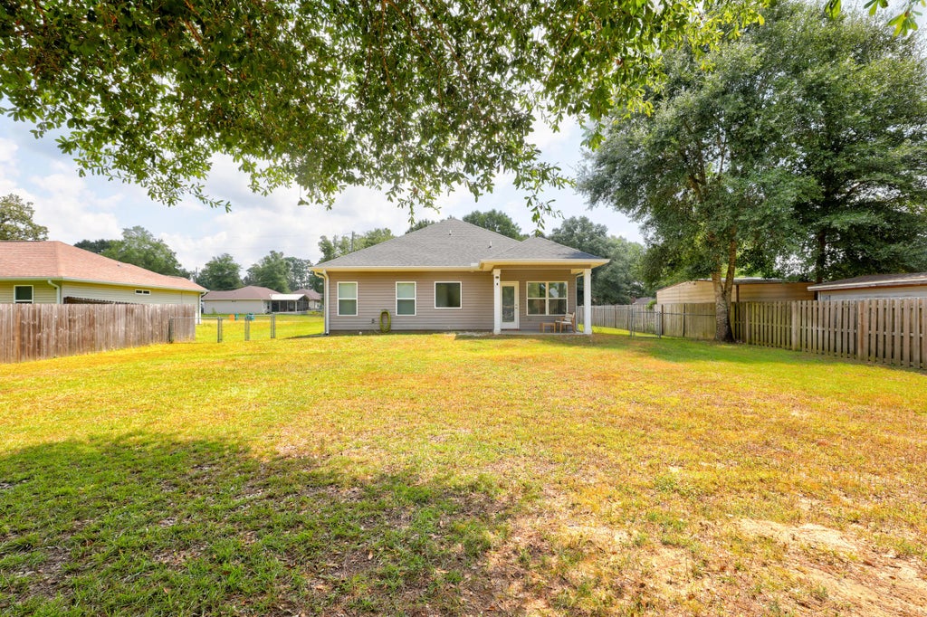 40 of 45 - 6160 Hayes Drive, Crestview, FL