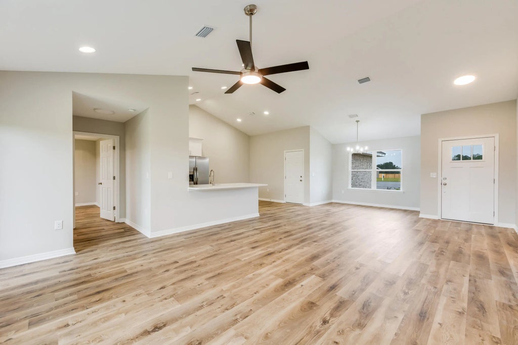 8 of 36 - 3203 Liz Court, Crestview, FL