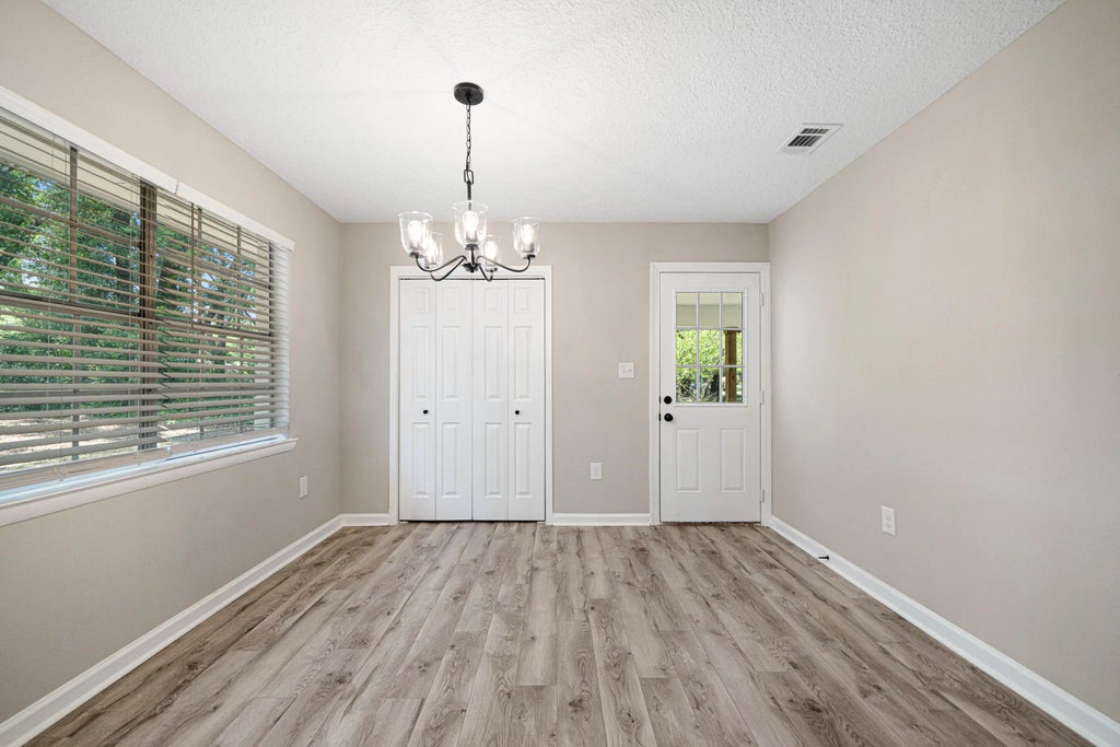 10 of 30 - 207 Oglesby Avenue, Crestview, FL