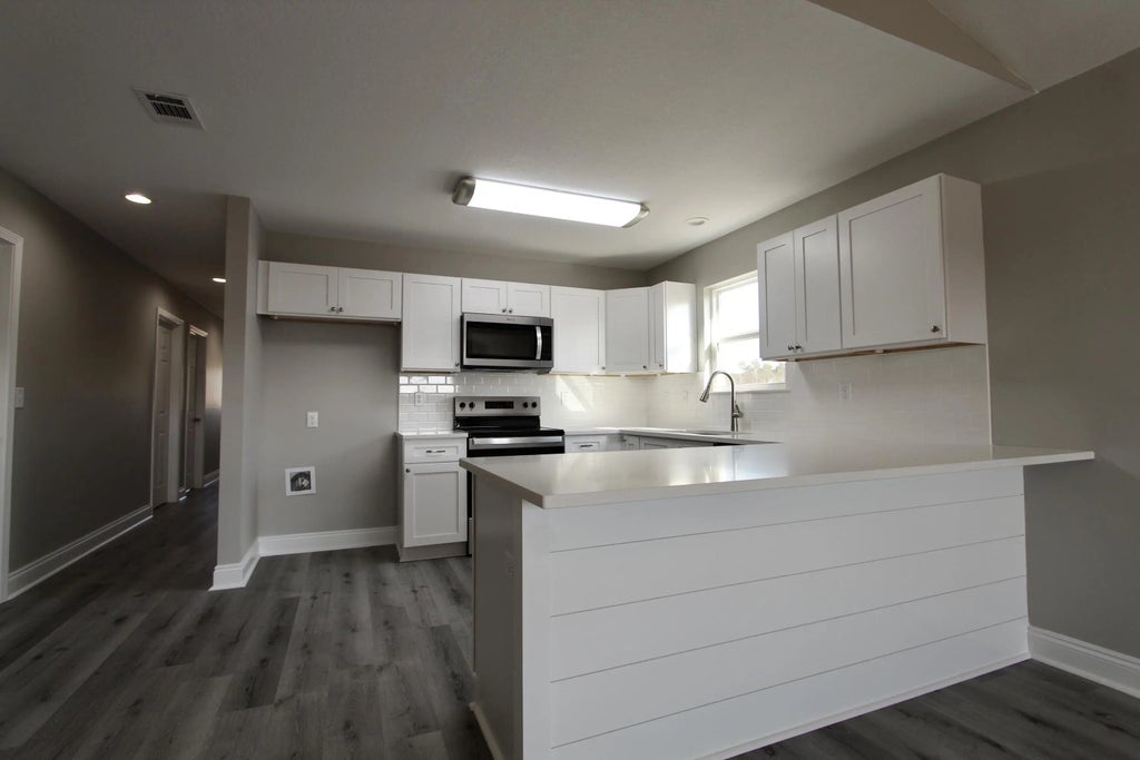 13 of 49 - 5367 Highview Drive, Crestview, FL