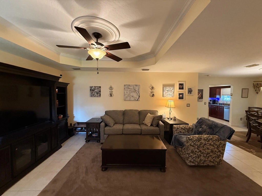 10 of 39 - 207 Green Drive, Mary Esther, FL