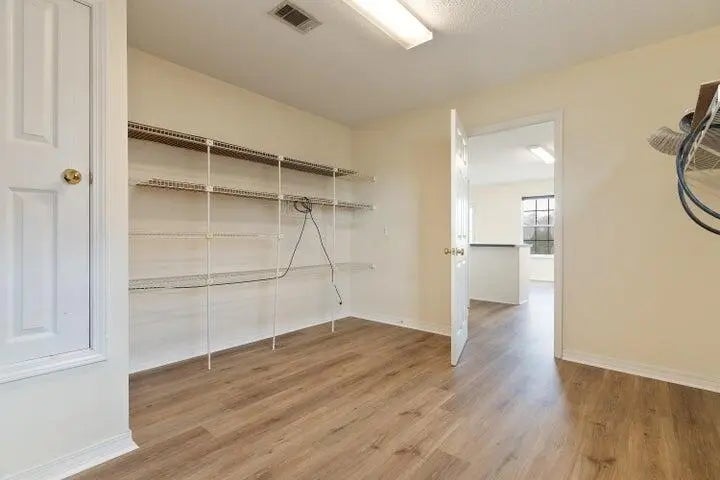12 of 29 - 2837 Tamiami Trail, Crestview, FL