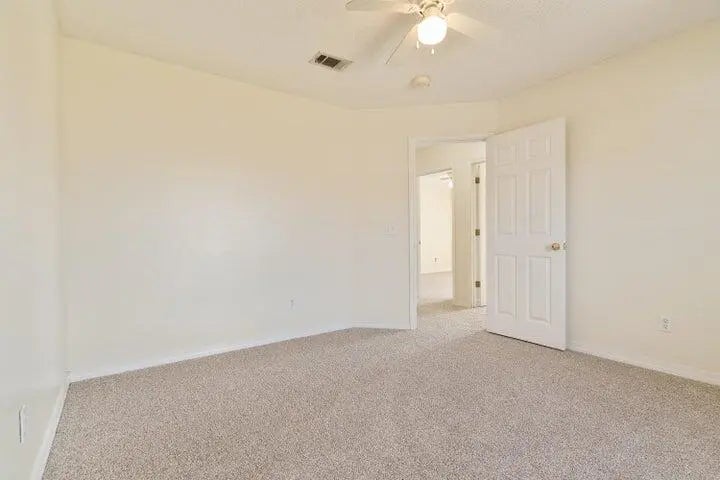18 of 29 - 2837 Tamiami Trail, Crestview, FL