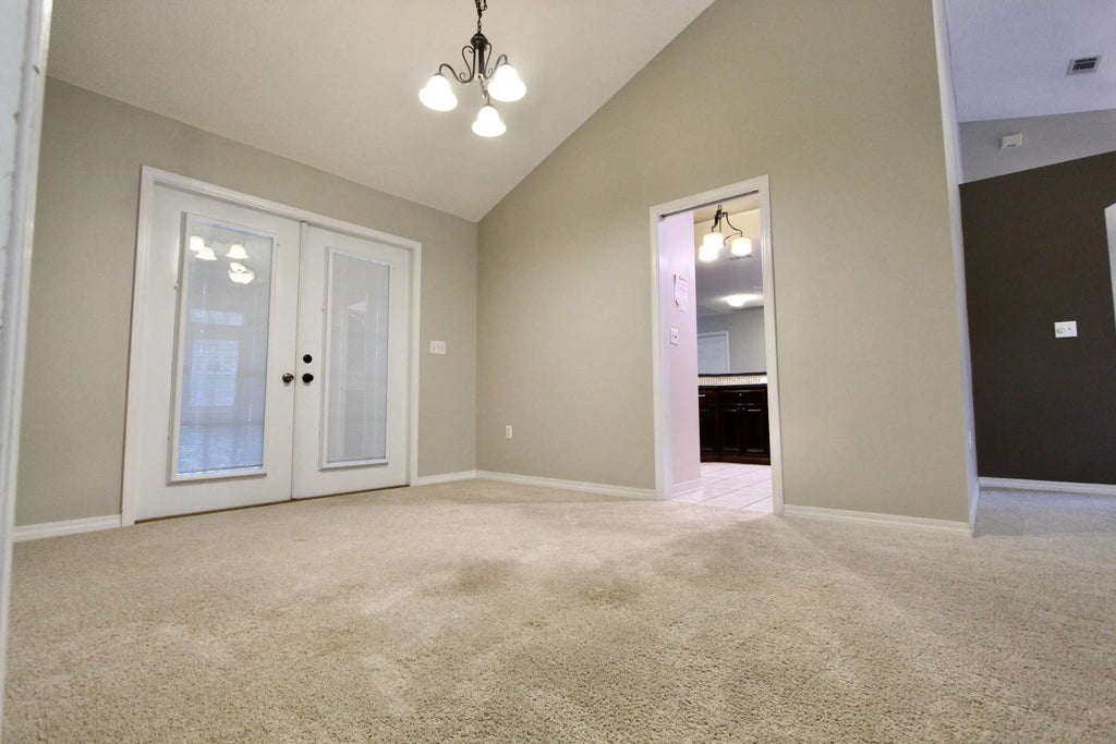 17 of 40 - 218 Golf Course Drive, Crestview, FL
