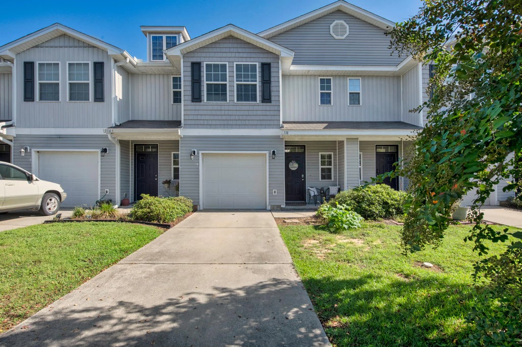 1 of 21 - 118 E Iron Horse Drive, Crestview, FL