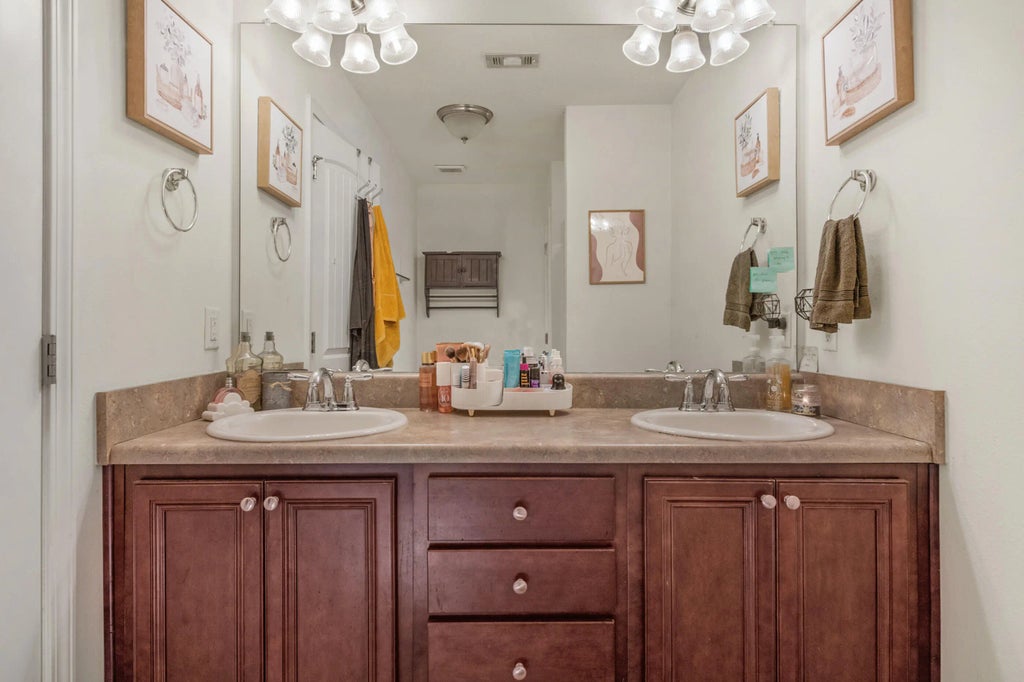 12 of 21 - 118 E Iron Horse Drive, Crestview, FL