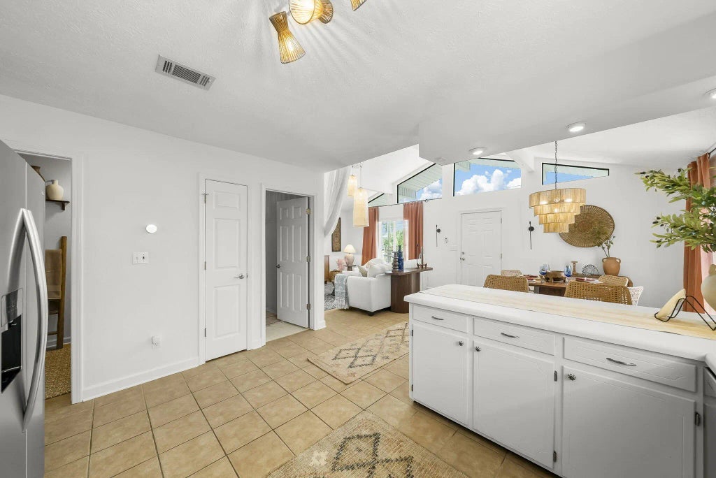 9 of 37 - 7401 Sunset Avenue, Panama City Beach, FL