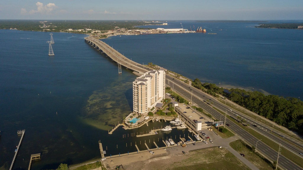 18 of 69 - 6422 W Highway 98 Unit 805, Panama City Beach, FL
