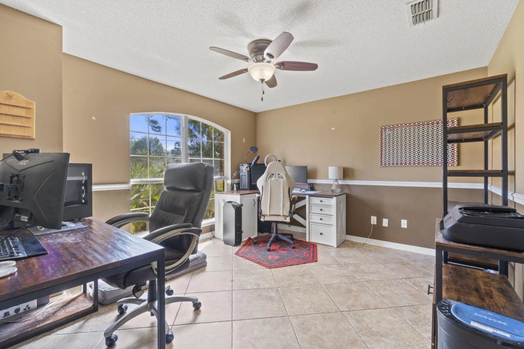 10 of 36 - 1951 Hawthorne Drive, Navarre, FL