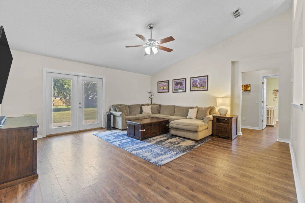 12 of 36 - 1951 Hawthorne Drive, Navarre, FL