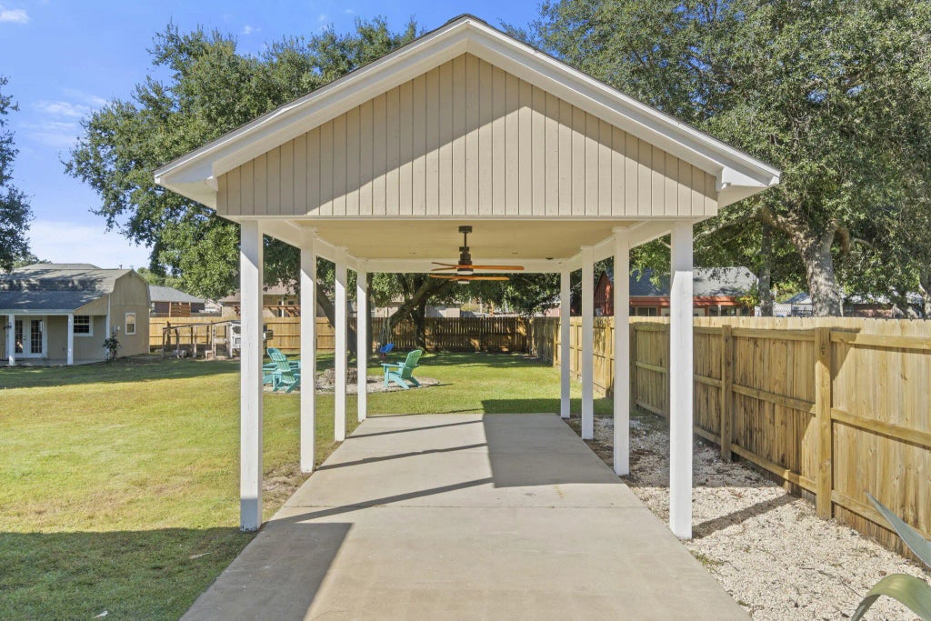 32 of 36 - 1951 Hawthorne Drive, Navarre, FL