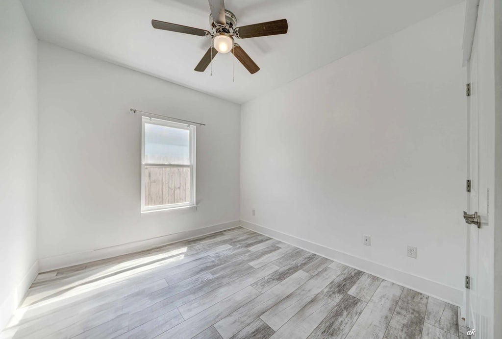 20 of 37 - 6813 S Lagoon Drive, Panama City Beach, FL