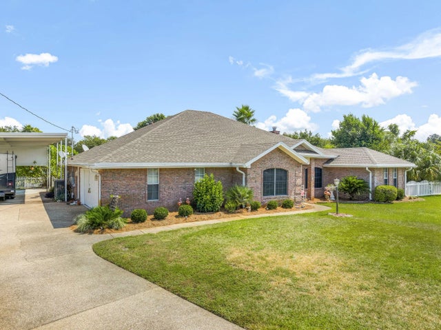 Photo of Listing #985900