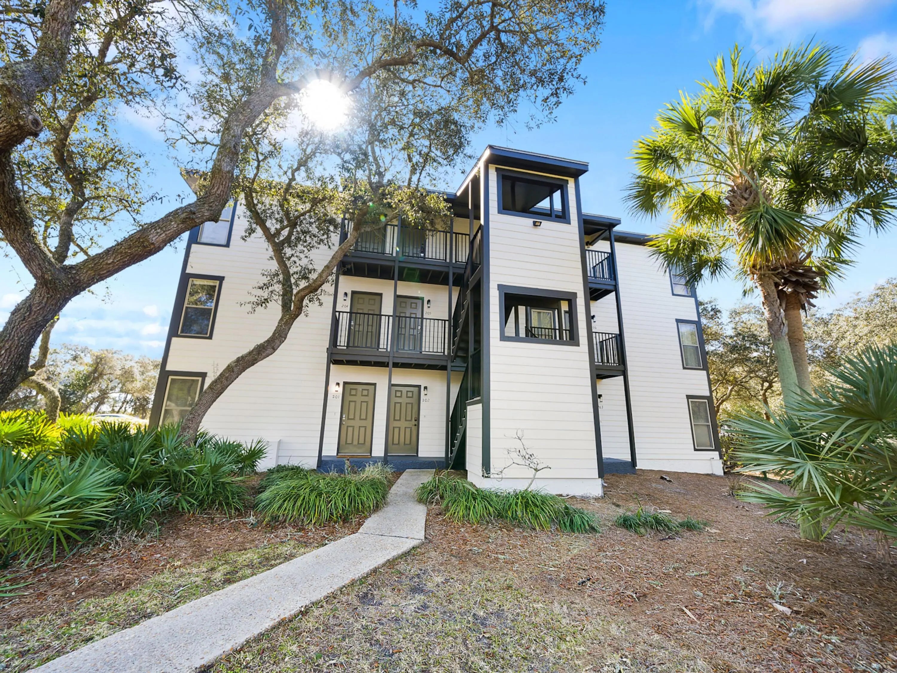 Photo of Listing #986464