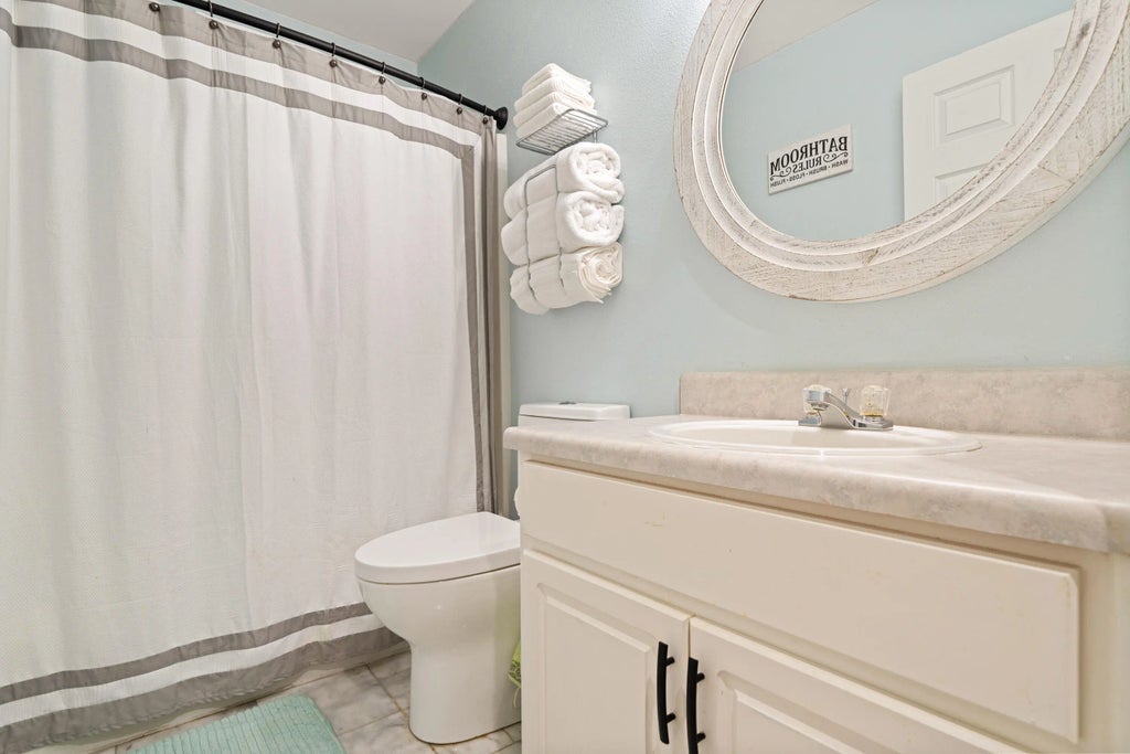 25 of 35 - 706 Marsh Harbor Drive, Mary Esther, FL