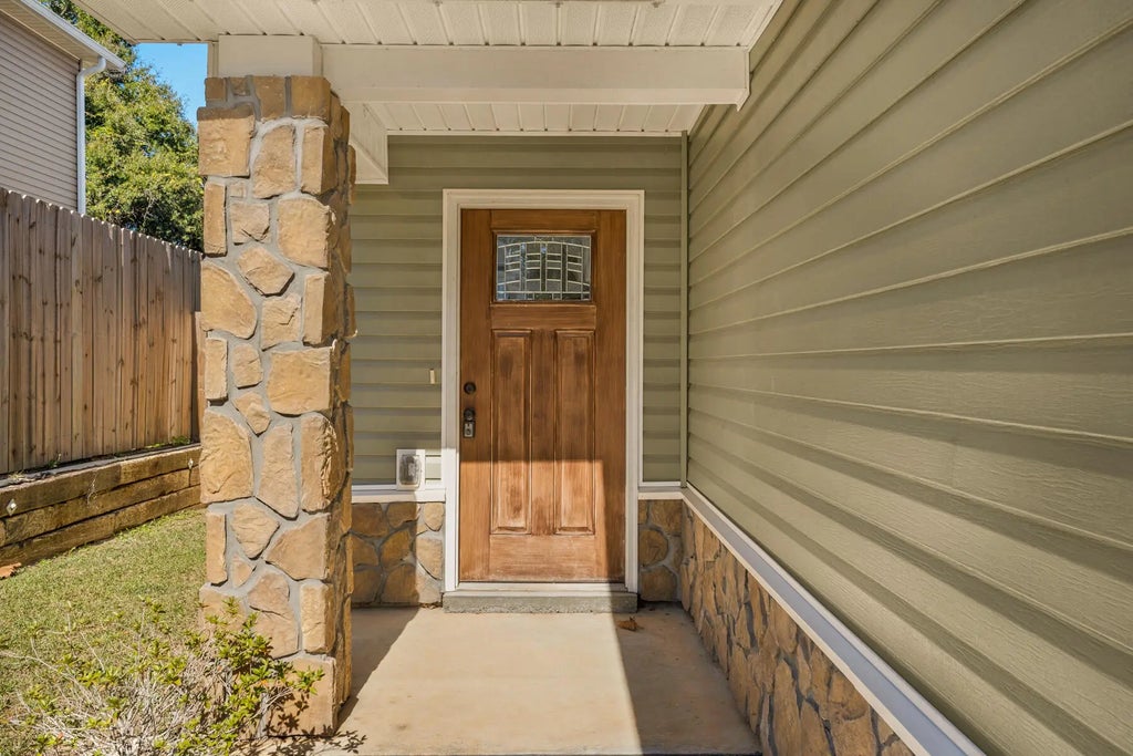 4 of 25 - 194 Wainwright Drive, Crestview, FL