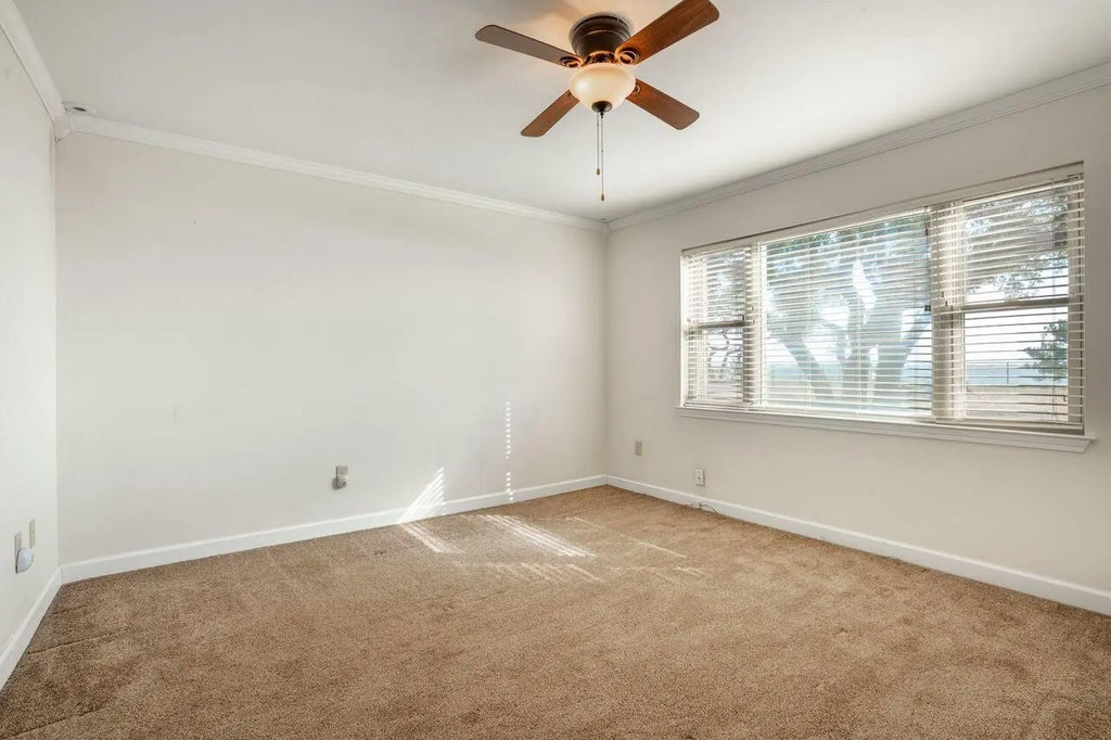 34 of 80 - 2595 W Highway 98, Mary Esther, FL
