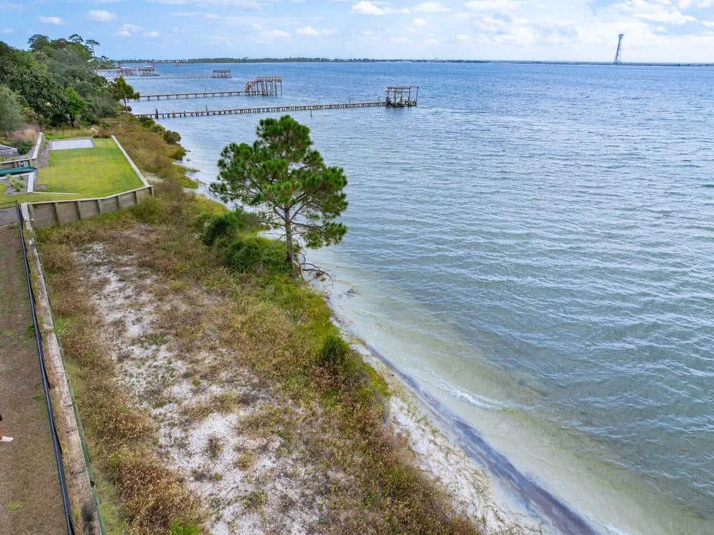 66 of 80 - 2595 W Highway 98, Mary Esther, FL