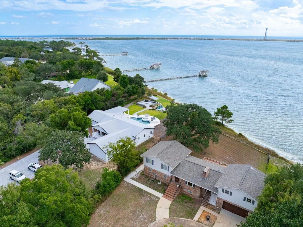 69 of 80 - 2595 W Highway 98, Mary Esther, FL