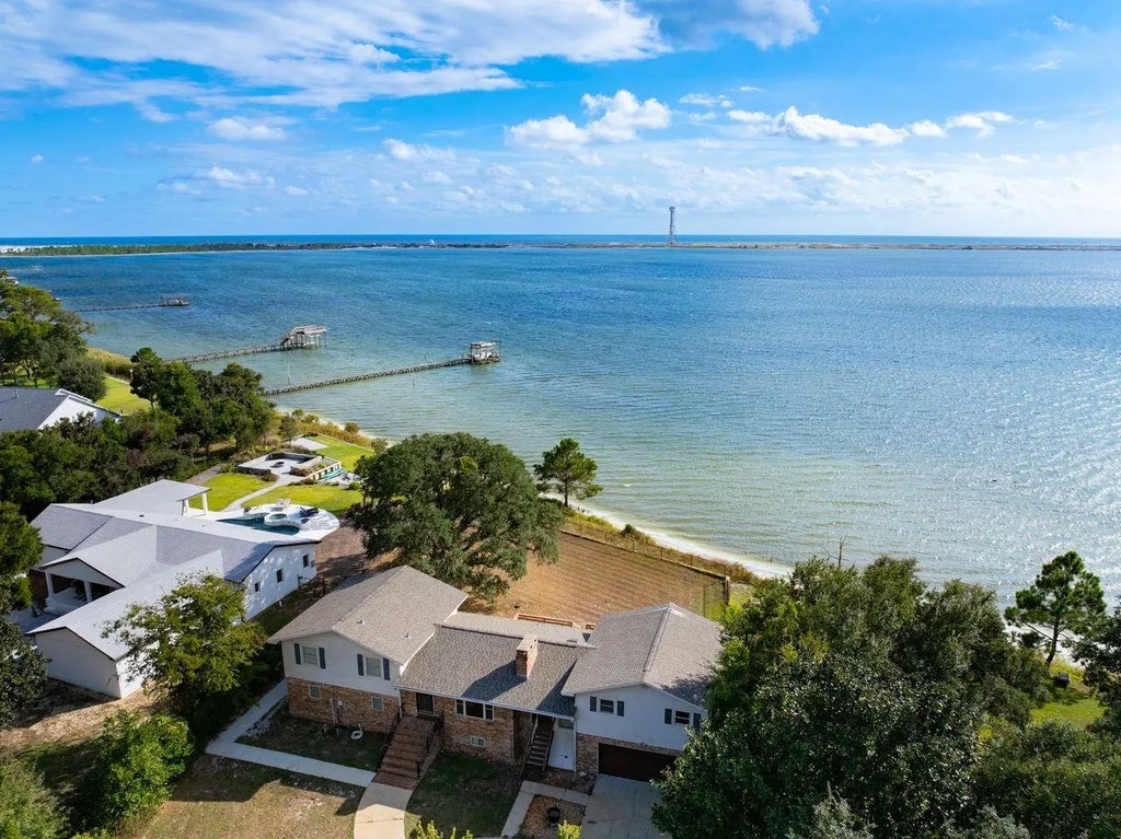 73 of 80 - 2595 W Highway 98, Mary Esther, FL