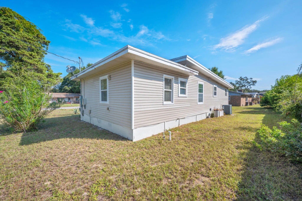 28 of 30 - 44 Nw Moriarty Street, Fort Walton Beach, FL