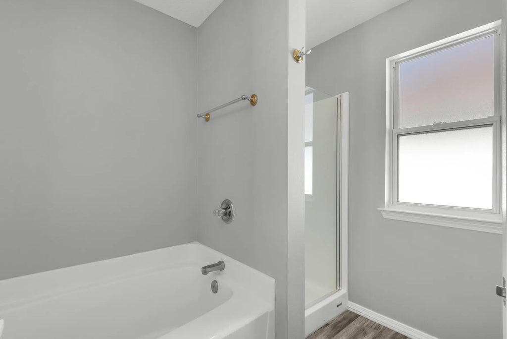 25 of 40 - 997 Claeven Circle, Fort Walton Beach, FL