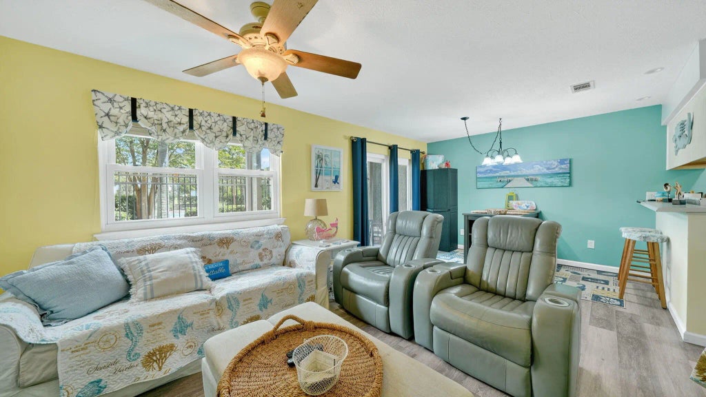 22 of 36 - 134 Damon Circle Unit F, Panama City Beach, FL