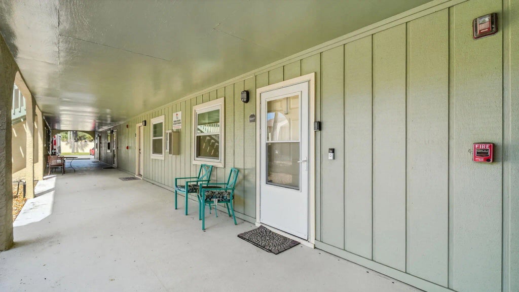 3 of 36 - 134 Damon Circle Unit F, Panama City Beach, FL