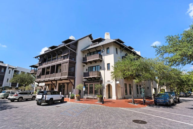78 N Barrett Square # 10, Rosemary Beach.