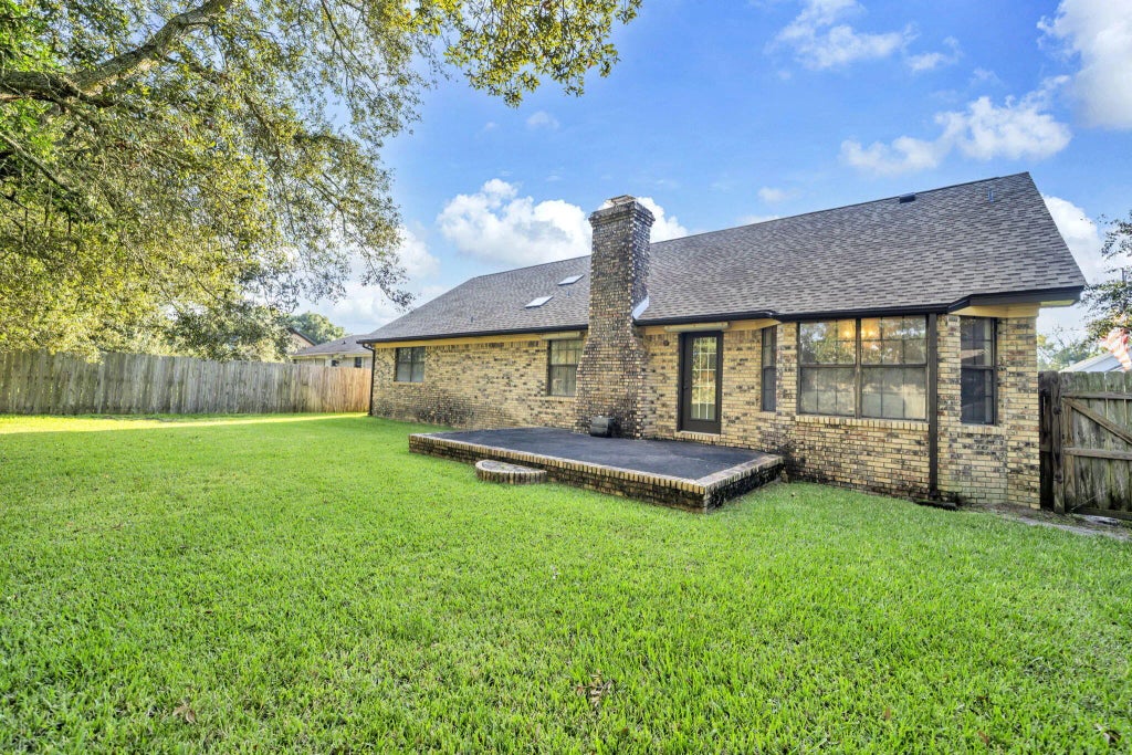 1 of 32 - 392 Evergreen Circle, Destin, FL