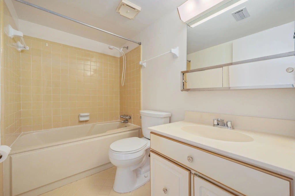 29 of 53 - 3871 Indian Trail 4c, Destin, FL