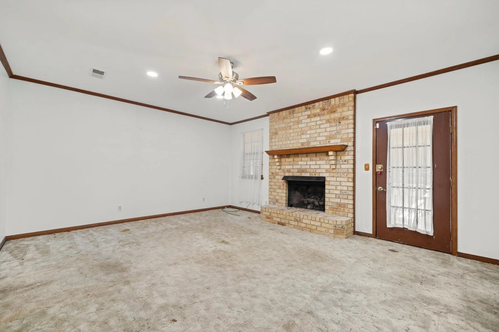 2 of 27 - 232 Lakeside Lane, Mary Esther, FL