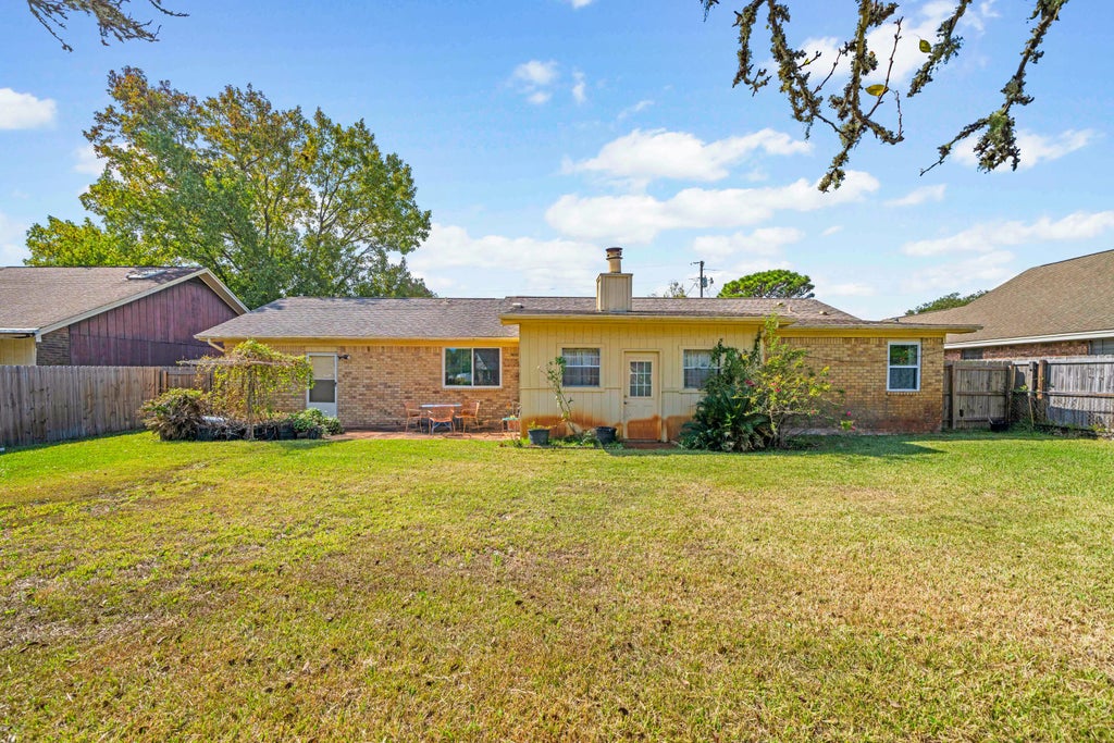 27 of 27 - 232 Lakeside Lane, Mary Esther, FL