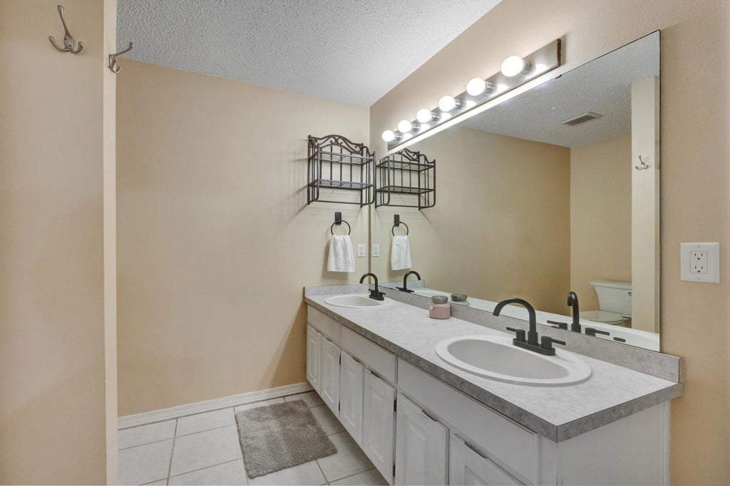 21 of 32 - 4749 Coronado Circle, Crestview, FL