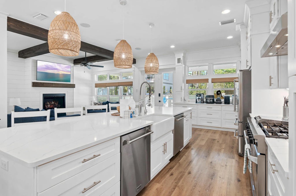 7 of 63 - 464 N Montigo Avenue, Santa Rosa Beach, FL