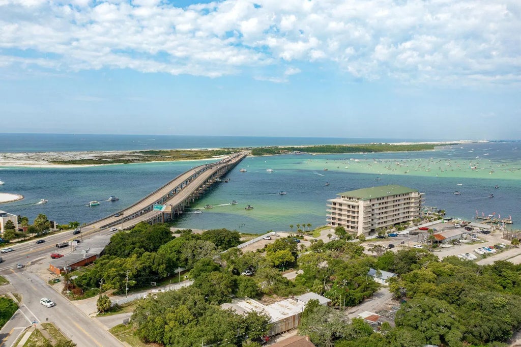 31 of 35 - 5 Calhoun Avenue Ph705, Destin, FL