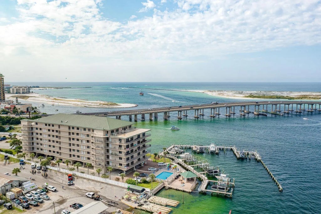 34 of 35 - 5 Calhoun Avenue Ph705, Destin, FL