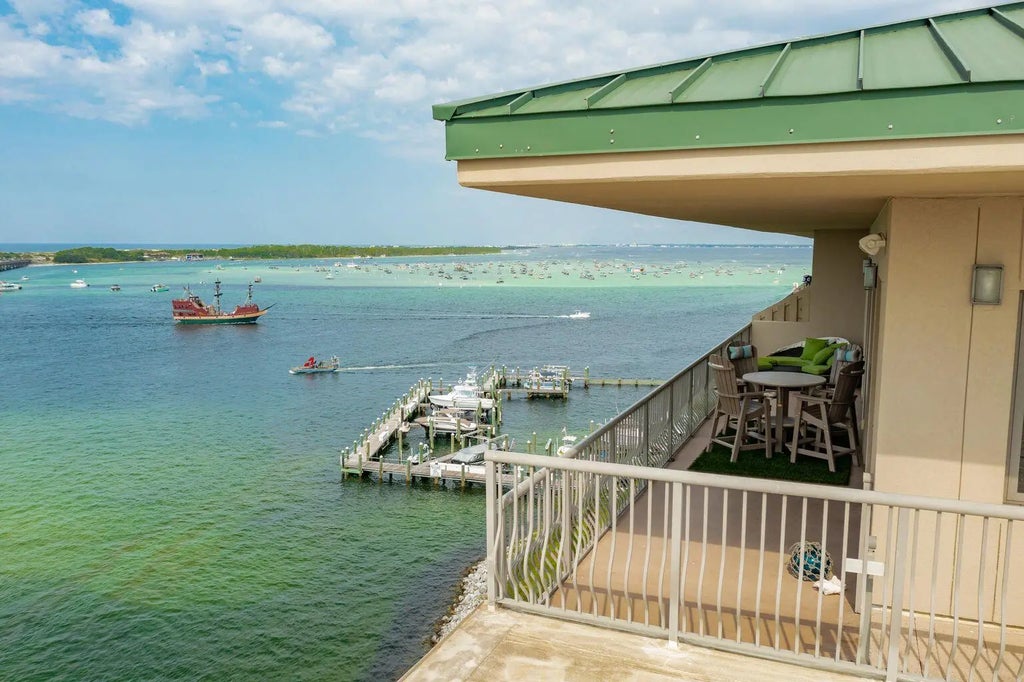 7 of 35 - 5 Calhoun Avenue Ph705, Destin, FL